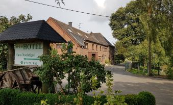 Hotel Haus Nachtigall - B&B