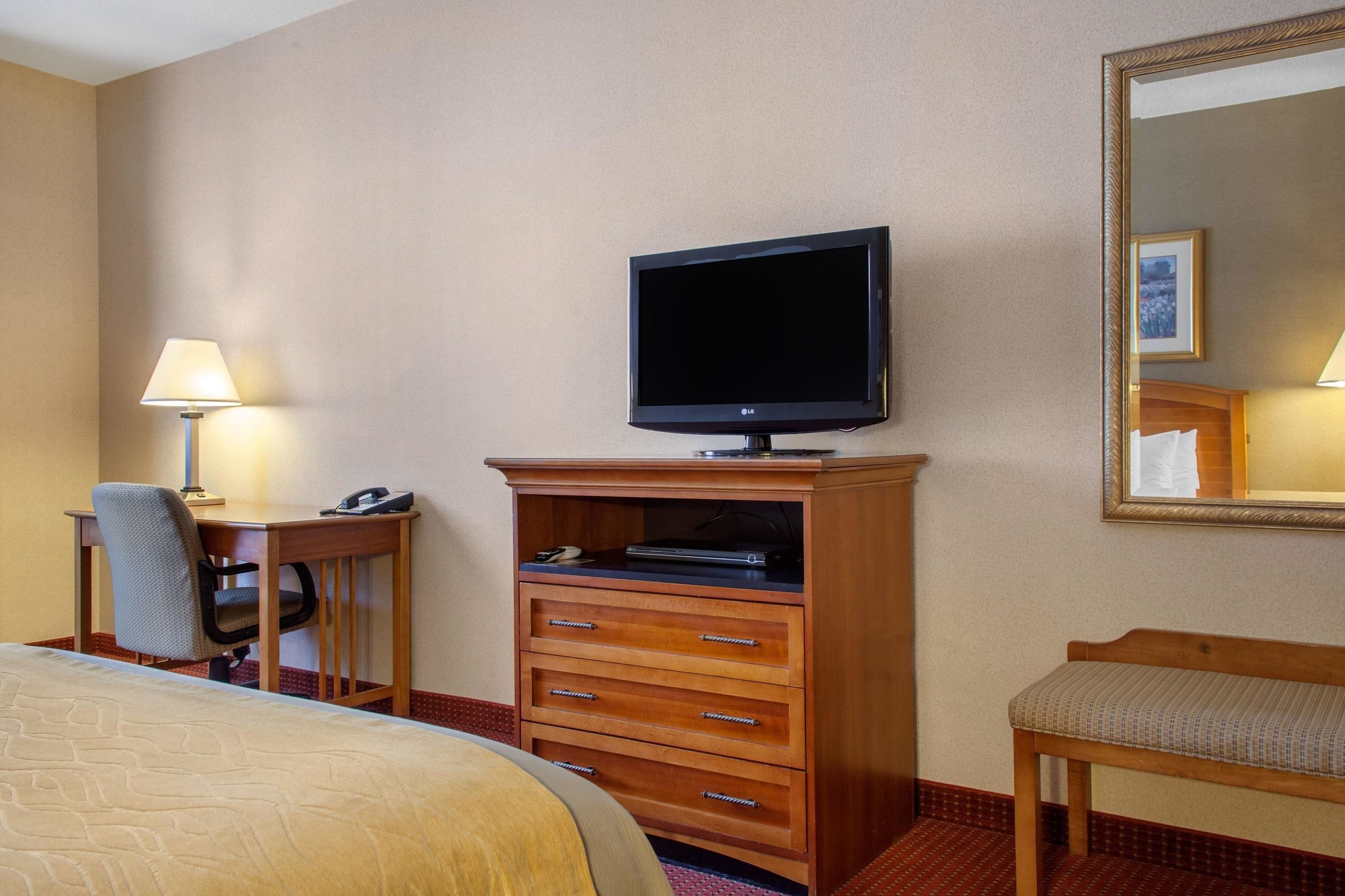 Comfort Inn & Suites I-25 Near Spaceport America