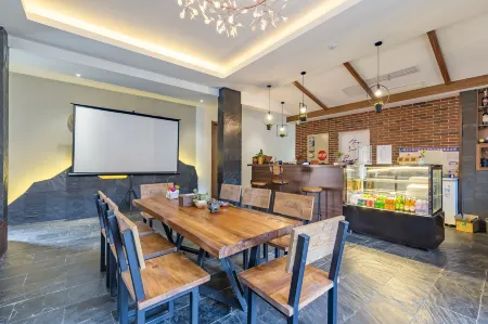 Jiju Chalet Отели рядом с достопримечательностью «Nanjing University of Technology Pukou Campus»