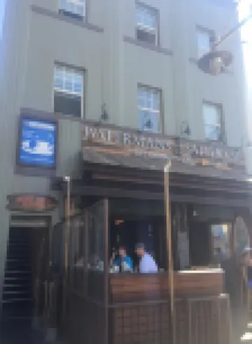 ITH Hermosa Beach Surf Hostel LAX