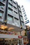 French Hotel