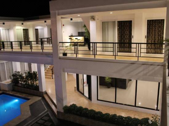 Reddoorz Be Ing Suites Room Reviews Photos Davao 21 Deals Price Trip Com