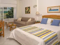 Ourabay Hotel Apartamento - Art & Holidays Отели рядом с достопримечательностью «Монтешору»