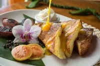 Holualoa Inn - breakfast