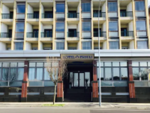 新弗瑞烏里酒店 格拉多酒店