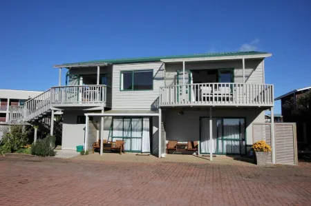 Blue Marlin Apartments