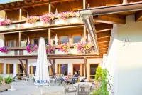 Hotel Garni Hainbacherhof - Parking