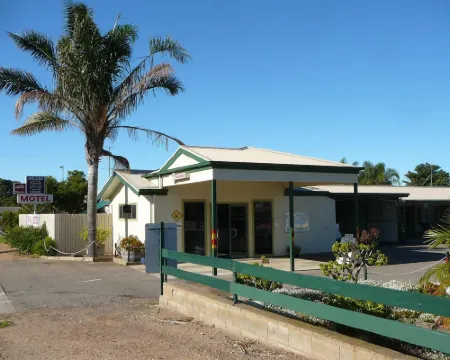 Oval Motel - Murray Bridge Hotels in Murray Bridge