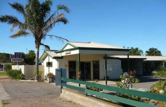 默裏橋橢圓形汽車旅館