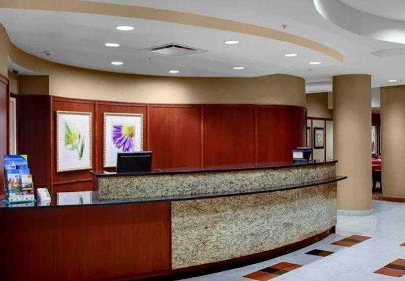 Courtyard by Marriott Fayetteville