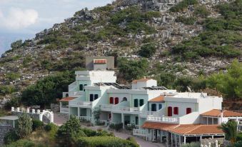 Adrakos Apartments (Adults Only)
