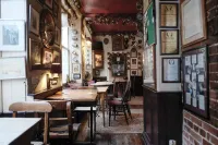 Wykeham Arms