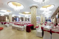Huajian Hotel - parking