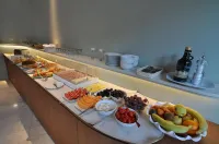Aromi Piccolo Hotel - breakfast