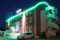 Ibis Budget Lunel Porte de Camargue Отели в г. Люнель-Вьель