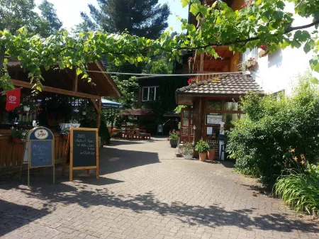 Landgasthof Linkenmühle Отели в г. Айхенбюль