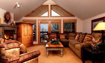 Evergreen Condominiums by Keystone Resort
