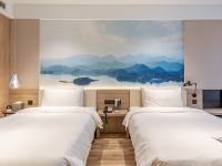 杭州金沙湖亚朵酒店 - 高级双床房