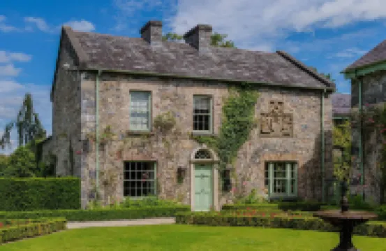 Cliff at Lyons Hotels in 