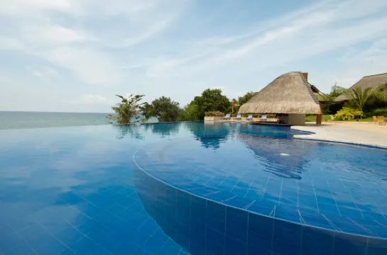 에스카야 비치 리조트 앤드 스파