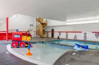 Comfort Suites Loveland - Pool