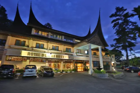 Royal Denai Hotel Отели в г. Sianok Anam Suku