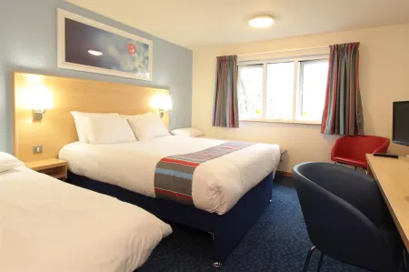 Travelodge Ludlow Отели в г. Ладлоу