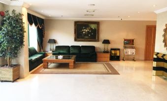 Mirage Suites Hotel - Family Only