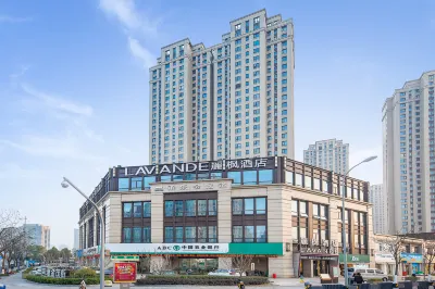 Lavande Hotel (Ningbo Railway Station) Hotel in zona Pub Yitiao Street