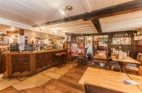 Red Lion Hotels in West Lulworth