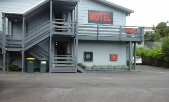 Carrington Motel