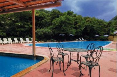 屋外プール 箱根湯本温泉 吉池旅館の写真