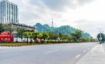 Vienna Hotel (Gaozhou Chengdong Passenger Station)