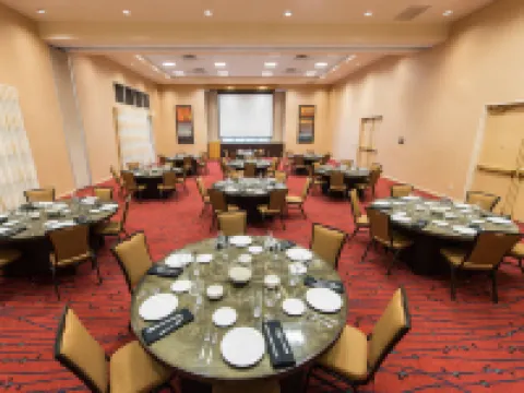 เรสซิเดนซ์อินน์ บายแมริออท ปาล์มเดสเซิร์ต โรงแรมในปาล์มดีเซิร์ท