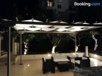 Aquarius - Glyfada Detached House