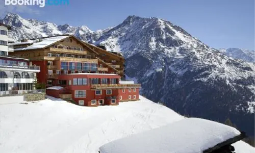 Hotel Alpenfriede