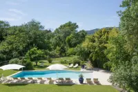 Hotel le Verger Maelvi - Parkplatz