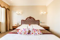 Petersburg Hotel (Building C) Hotels in Manzhouli