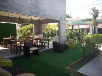 Le Park 23 Boutique Resort Hotels in Mueang Roi Et District