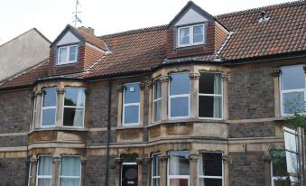 Clift Guest House