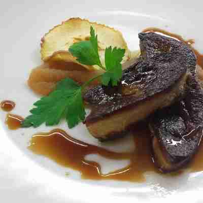 Logis Hôtel le Pont Bernet Dining/Meeting Rooms