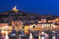 Les Carmes and Spa