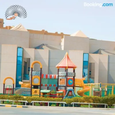 Faris Villas Hotels near Al-Khudhari Mosque