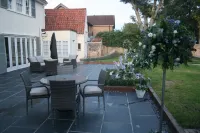 Appletree Cottages Hotels in Forest Heath