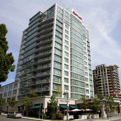 Victoria Marriott Inner Harbour Hotels near Helmcken House