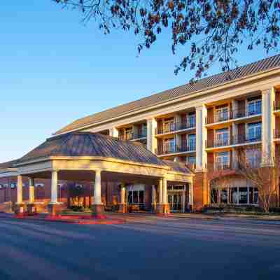 Sheraton Music City Nashville Airport Hotel Exterior