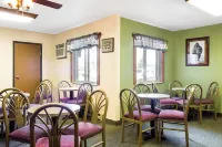 Econo Lodge, Downtown Custer Near Custer State Park and Mt Rushmore - Aamiainen