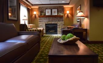 Holiday Inn Express Hocking Hills-Logan