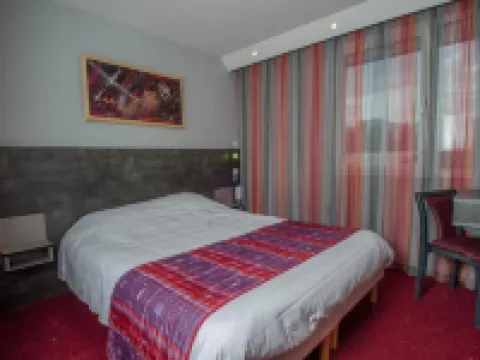 阿多尼斯加波特爾酒店 加普酒店