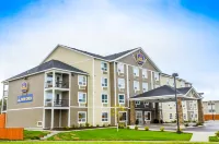 Best Western Thompson Hotel  Suites